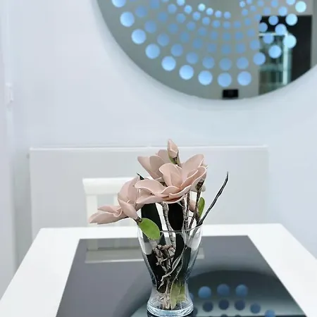 Apartment Walk Into Dream Of Acropolis 1 *