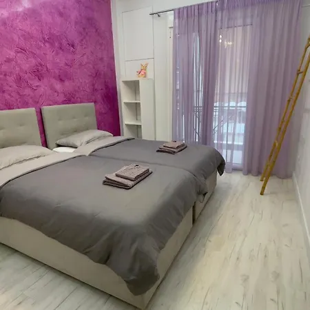 Walk Into Dream Of Acropolis 1